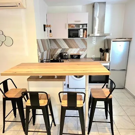 Joli T2 Centre Proximité Et Port